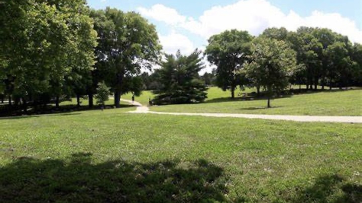 Memorial Walk