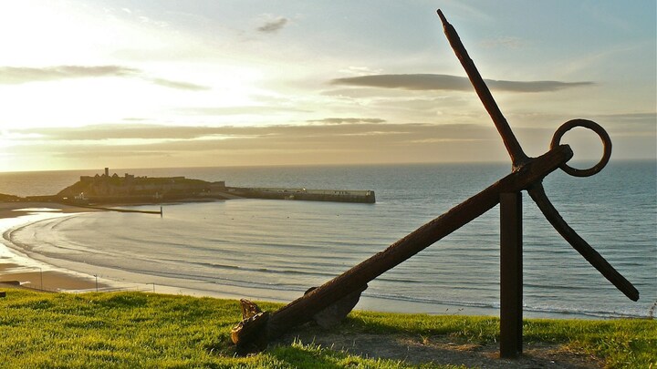 Logo for Women's Ministry