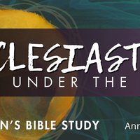 Logo for Women: Grinnell