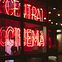 Logo for Noche de películas