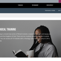 Logo for Vineyard Training (externo a Viña Oeste en inglés)