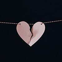 Logo for DivorceCare Leaders