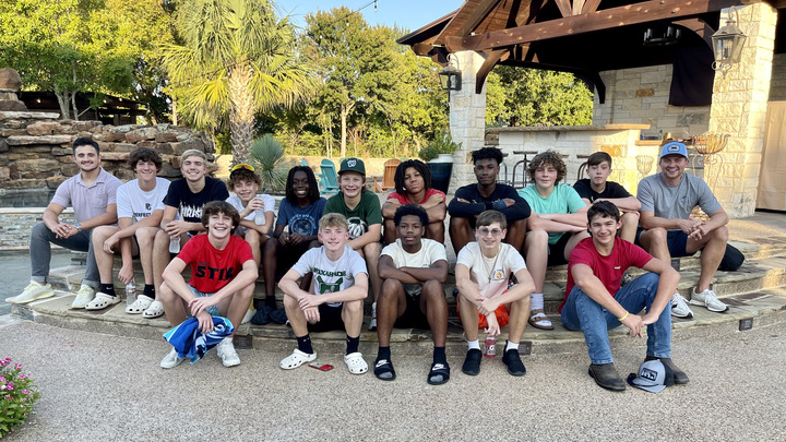 Logo for 11th Grade Guys Small Group (Waxahachie)