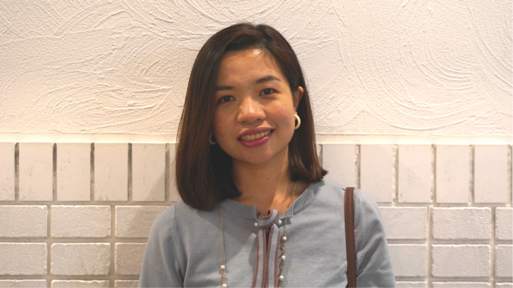 Logo for English Speaking Girls - Brenda L.