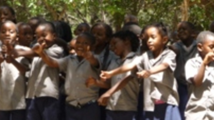 Medium cozv pic of kids