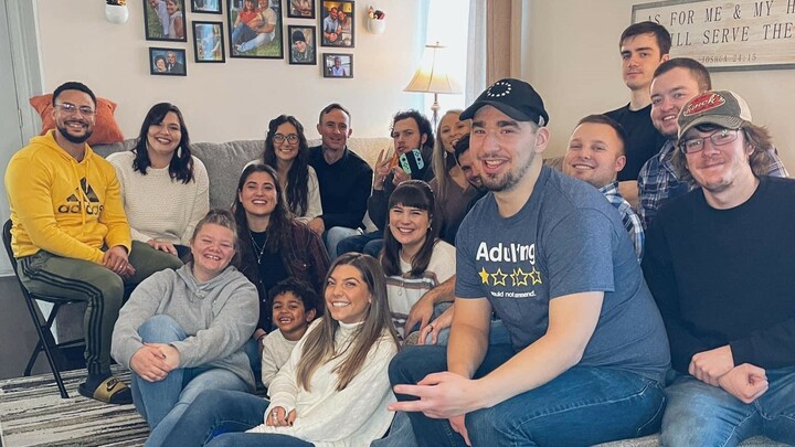 Logo for Connect Group - Young Adults