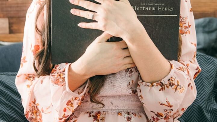 Logo for Tuesday Mornings - Women's Bible Study