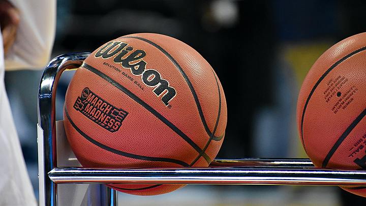 Logo for Creek Men's Hoops