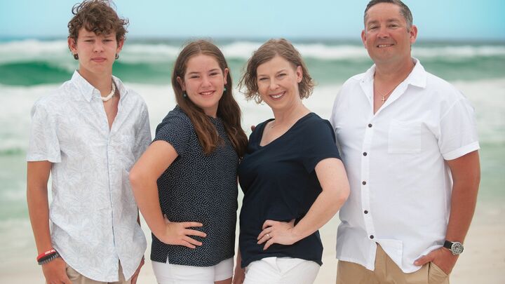 Logo for Parents of High Schoolers and Middle Schoolers