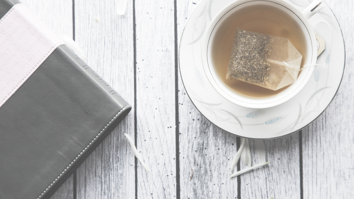 Logo for Womens Life Group - Narelle I