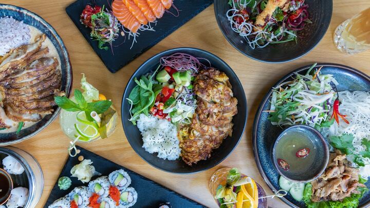 Logo for Men's Lunch LifeGroup