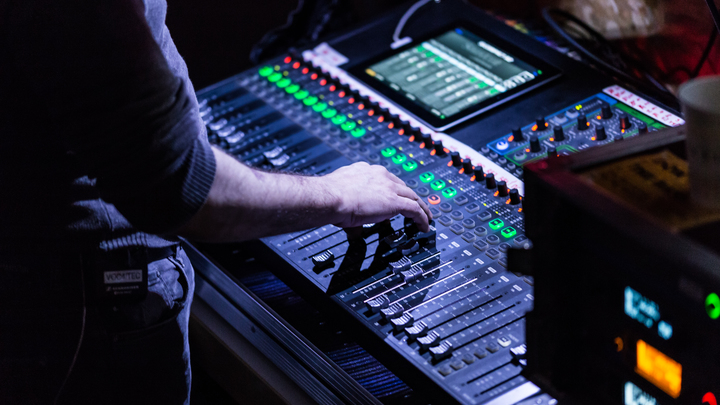 Logo for Audio BS 19 Uhr