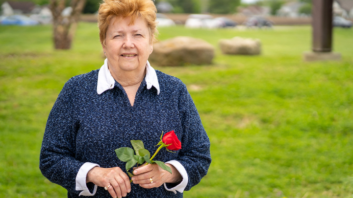 Logo for Adult Women Roberts