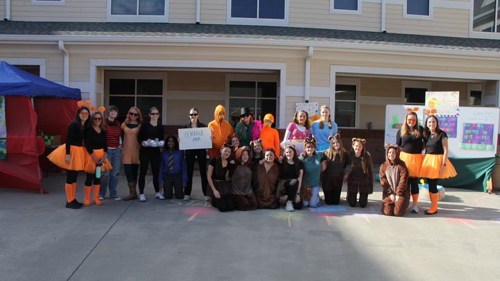 Logo for 10th Grade Girls (Class of 2028)