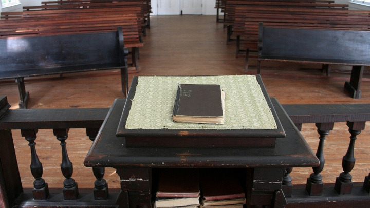 Logo for Preaching Lab