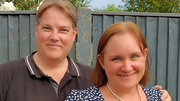 Logo for Andrew & Karen Mackie's eGroup