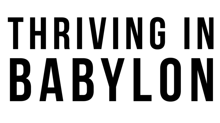Medium logoblack