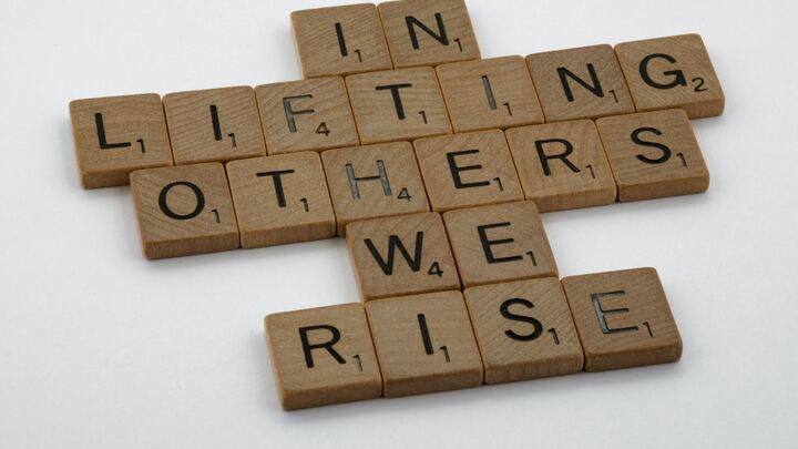 Logo for Loving Life - Potluck Gatherings