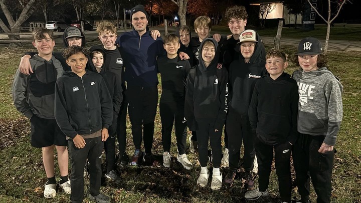 Logo for 10th Grade Guys Small Group (Waxahachie)