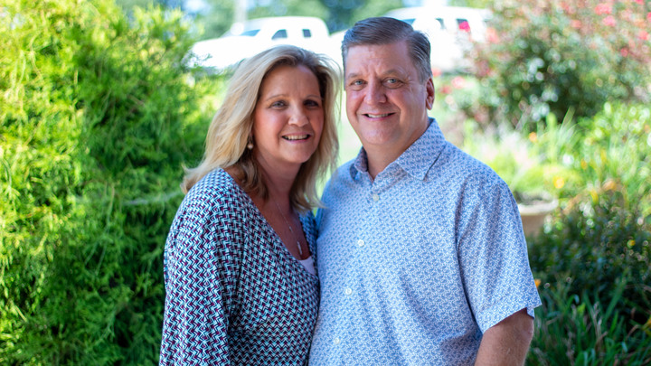 Logo for Neal & Leslie Bramlett Empty Nesters Couples Group