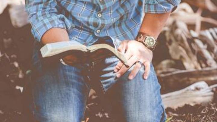 Logo for Men of the Cross