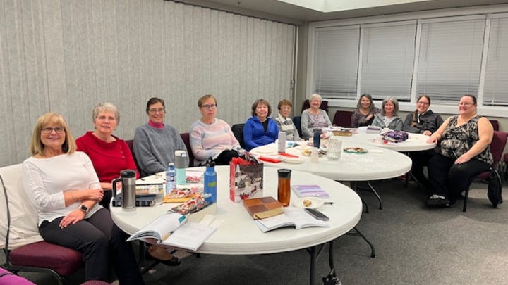 Logo for Wednesday Evening Women of Faith