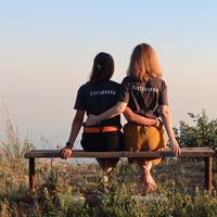 Logo for Monday Night Sisters