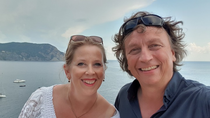 Logo for @Home Rhenen | Peter & Nieke Akkerman