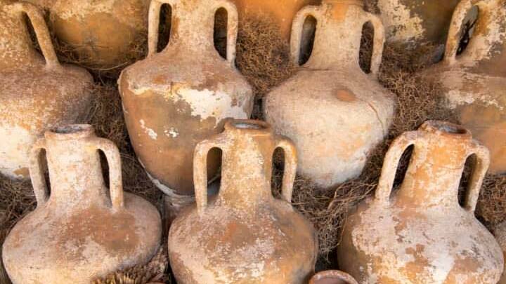 Logo for Broken Vessels