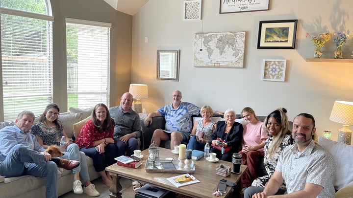 Logo for Community Group: Lakes on Eldridge