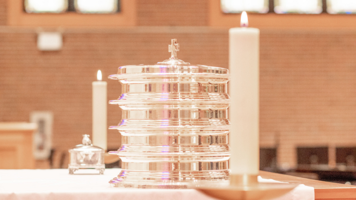 Logo for Communion Assistants