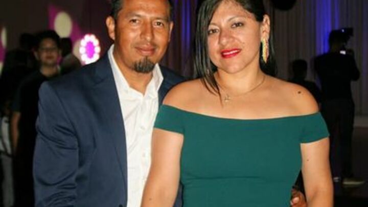 Logo for Lynn-Esteban y Karlini Gómez