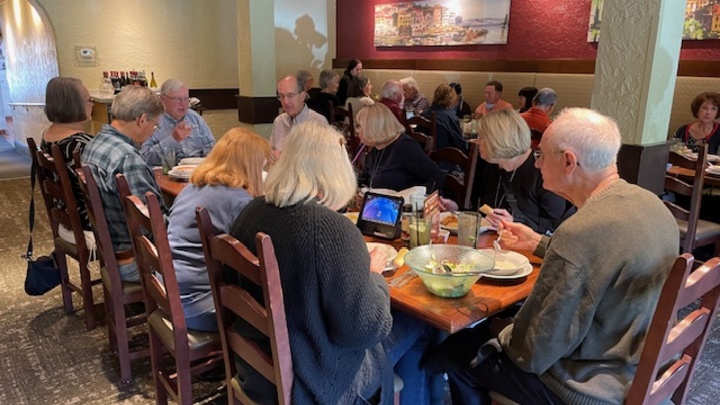 Logo for The Lunch Bunch