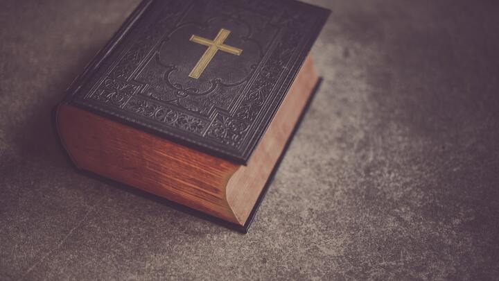 Logo for Men's Bible Study | Deep Dives