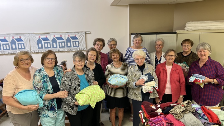 Logo for Mary Circle