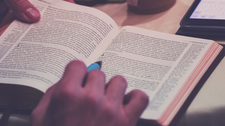 Logo for Men - Read The Word!