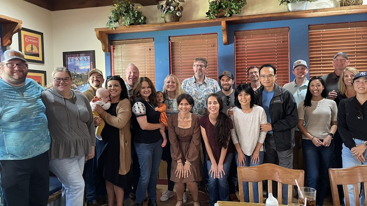 Logo for Lewisville/Castle Hills Community Group - King