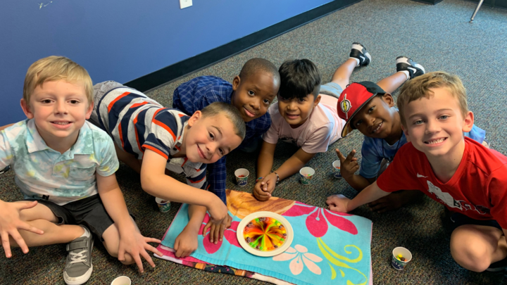 Logo for Kids Grow! Kinder & 1st Grade