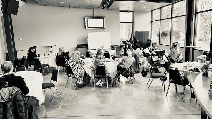 Logo for LIFT Women's Group