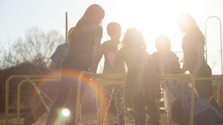 Logo for Children's Worship - Parent Connection