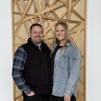 Logo for YA Hangout - Lucas & Jamie Dorozio