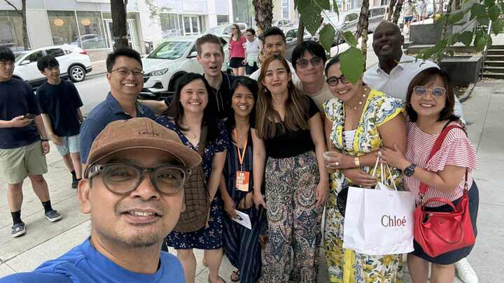 Logo for Queens/LI CG (Carmelo & Weng Lopez)