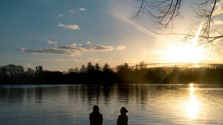 Logo for Couples Group