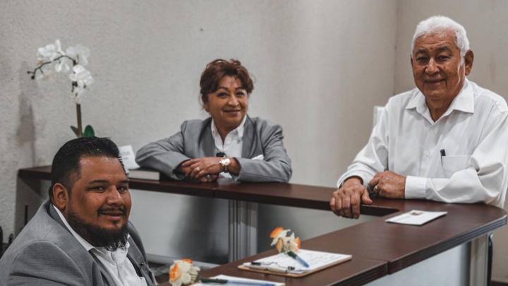 Logo for Ushers (Ujieres)