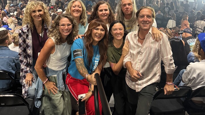 Logo for Ashley MacLachlan and Rebecca Dukes // Adult // Nashville