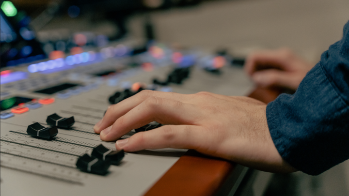 Logo for Sound & Stage - Newark