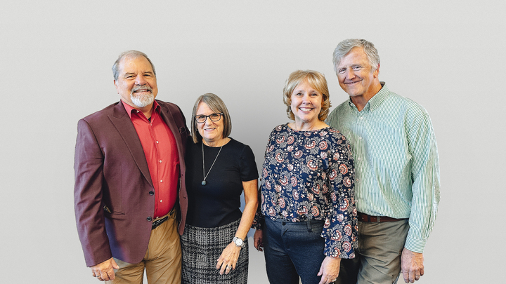 Logo for The Hemingways + The Linehans