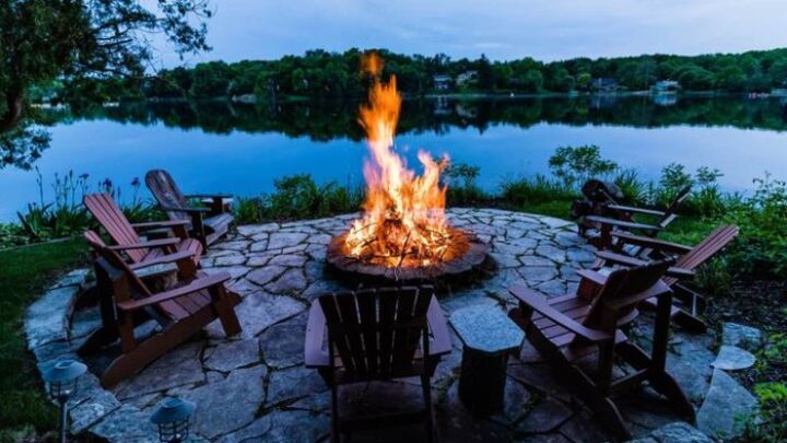 Logo for Mark's House Group