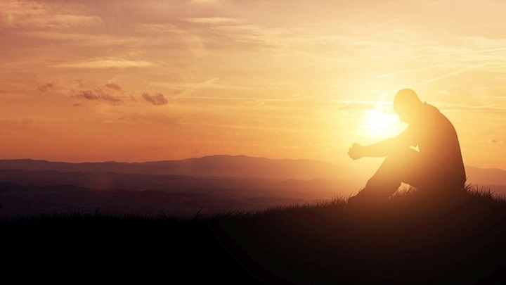 Logo for Daybreakers Men's Prayer Group