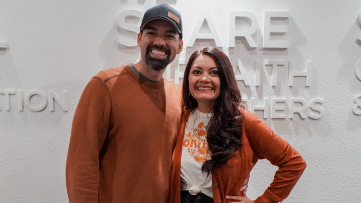 Logo for Grupo de Vida en Español | Marco & Orfa Cabral | Napa